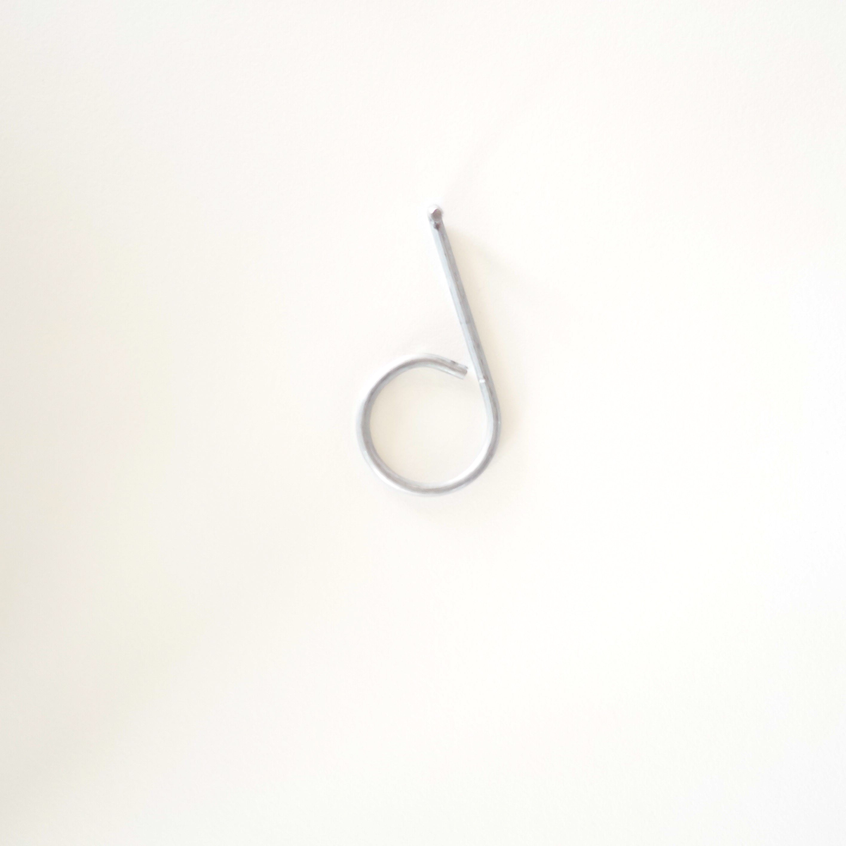 Haken für Abdeckkappe Radschraube | 6X0012243