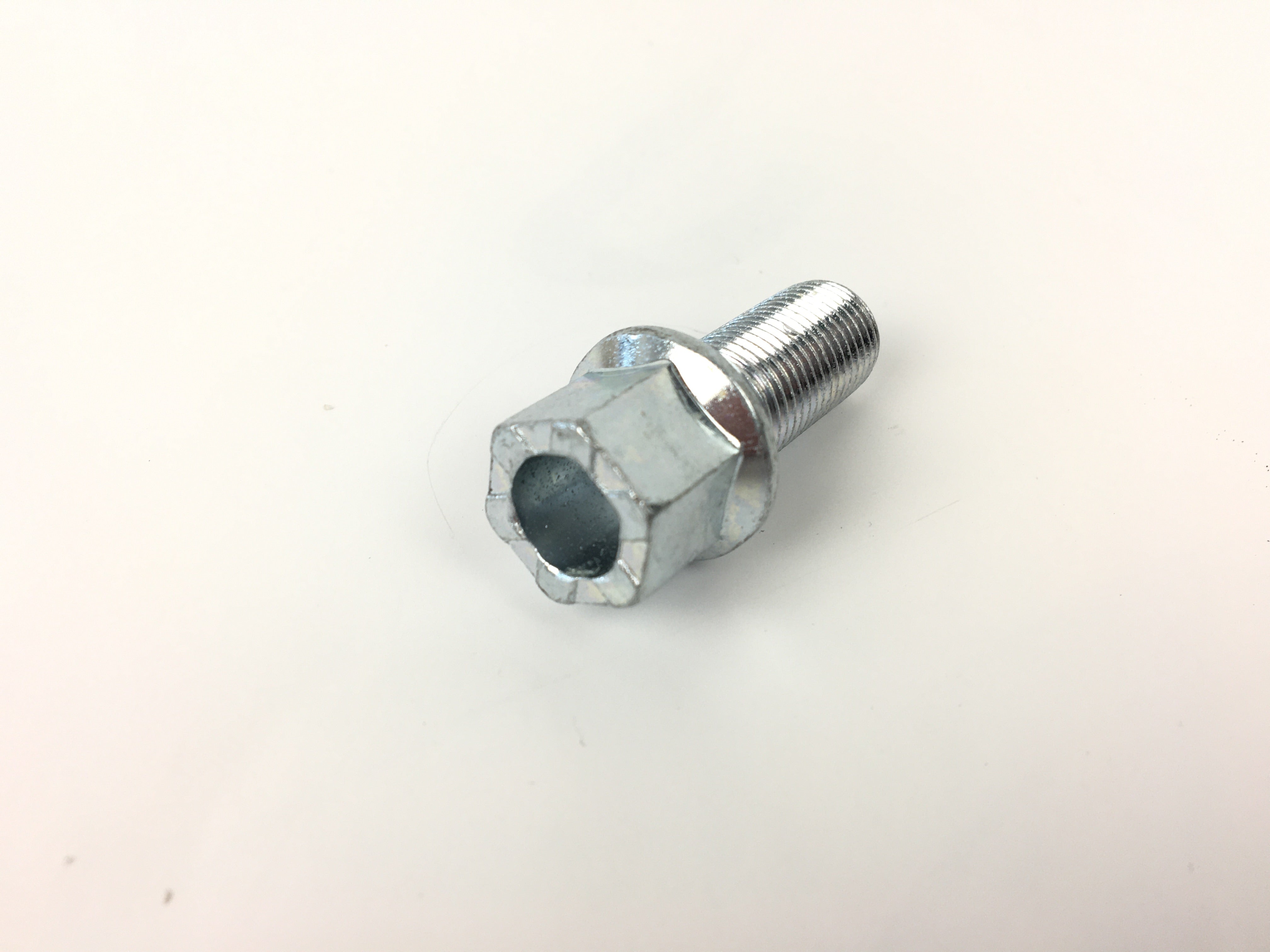 Radschraube Radbolzen M14x1,5x27 WHT001812 | WHT001812 Volkswagen