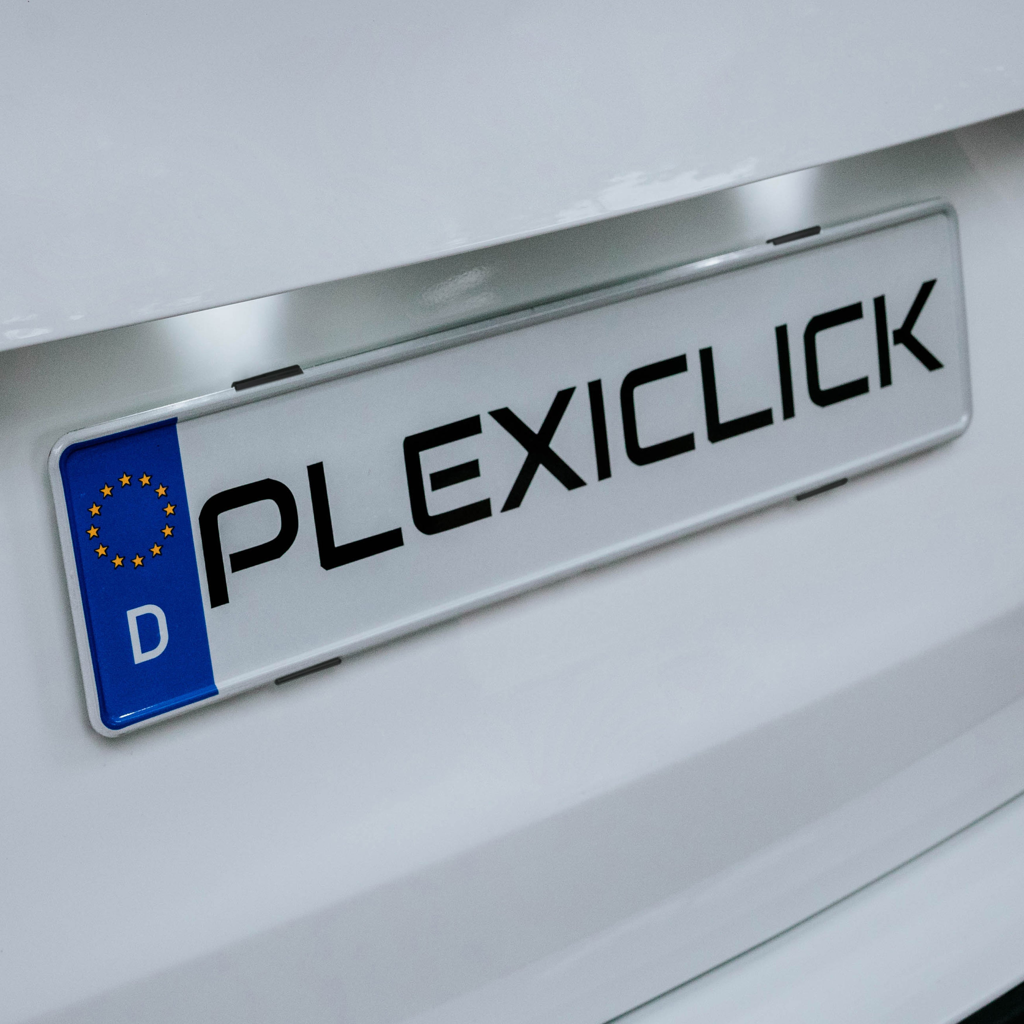Plexiclick® Kennzeichenhalter | Schwarz